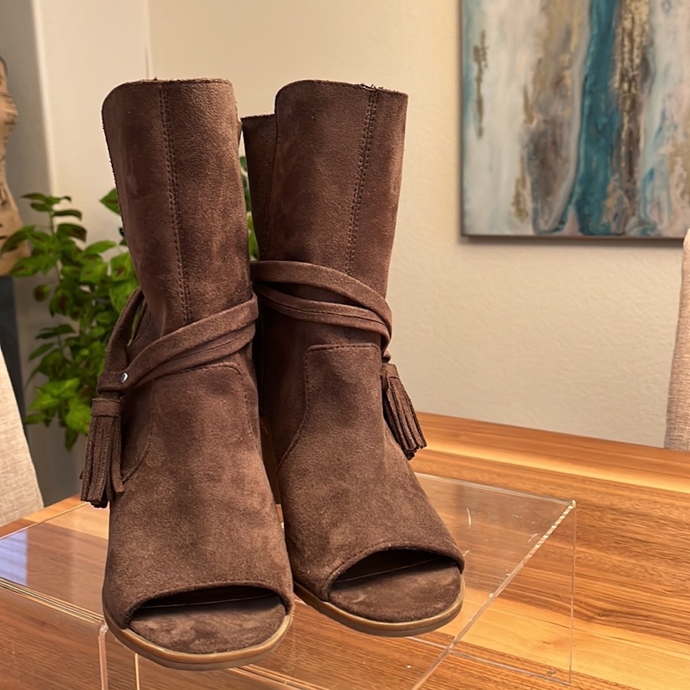 Revel Peep heels Gently used. Size 8. Suede. Color Brown Excellent Condition